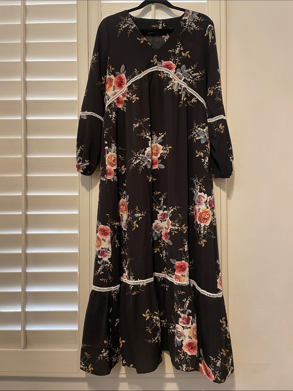 Black Floral Maxi Dress with Rose Print and Lace Trim